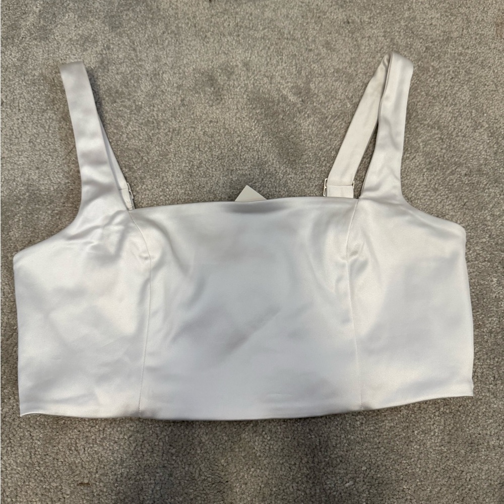 New with tags Abercrombie satiny crop top